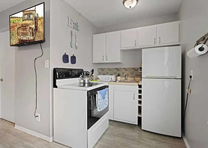 Rustic/sleeps 2/ext Discnt/free Wi-fi&parking Aurora