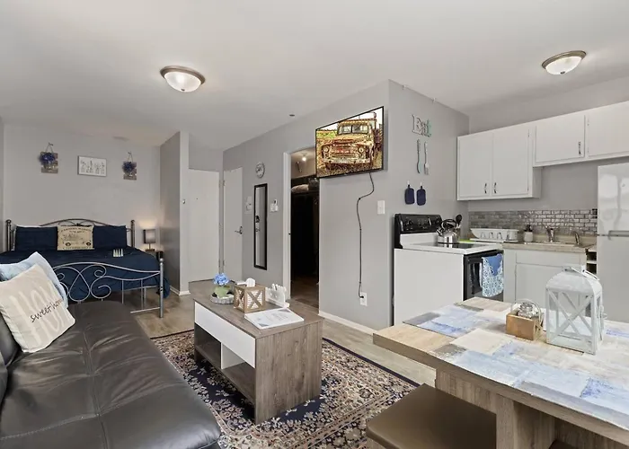 Apartment Rustic/sleeps 2/ext Discnt/free Wi-fi&parking Aurora