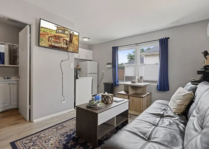 Apartment Rustic/sleeps 2/ext Discnt/free Wi-fi&parking Aurora